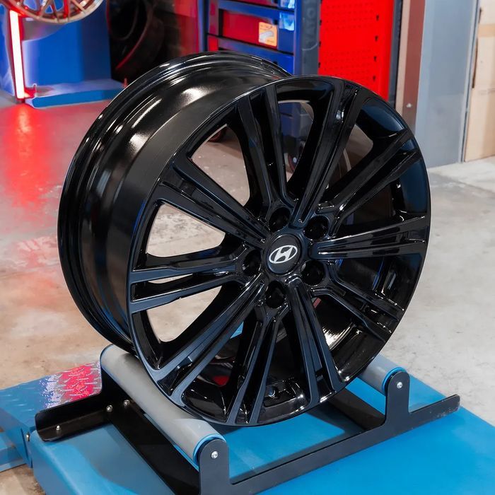 Oryginalne Felgi 18" Hyundai I30 I40 Kia Toyota Renault Megane RS