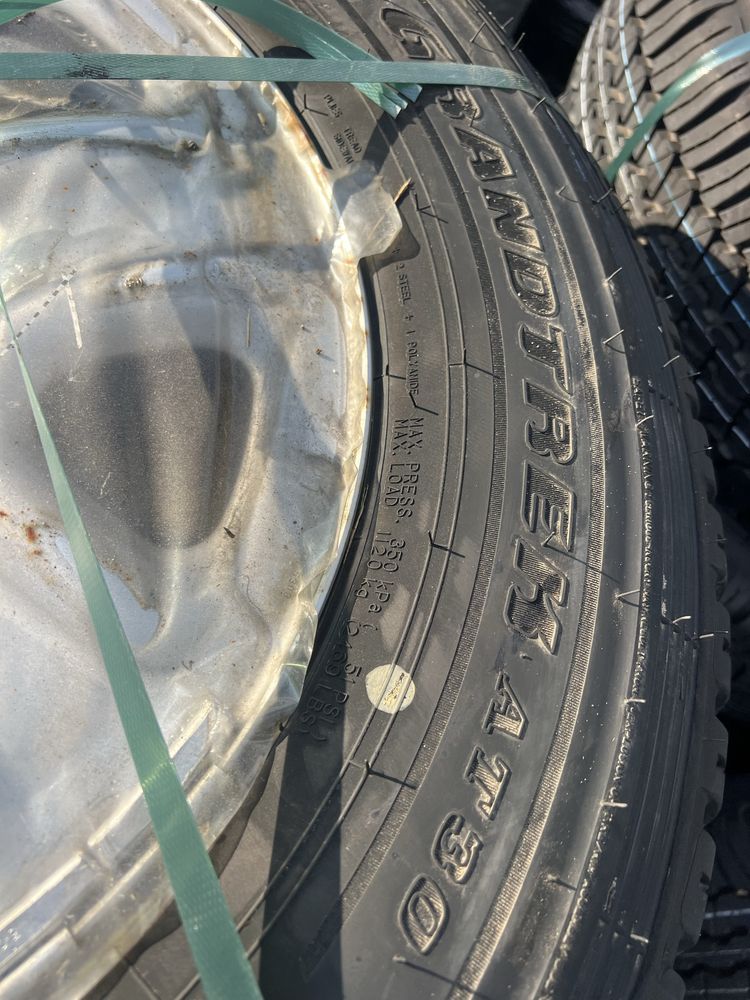Toyota Land Cruiser 120 opony nowe Dunlop Grandtrek AT30 245/75R17
