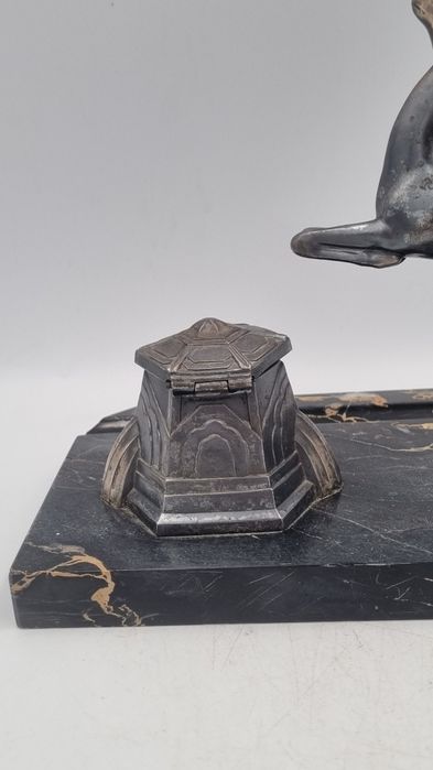 Figura antylopy z kałamarzem Art-Deko