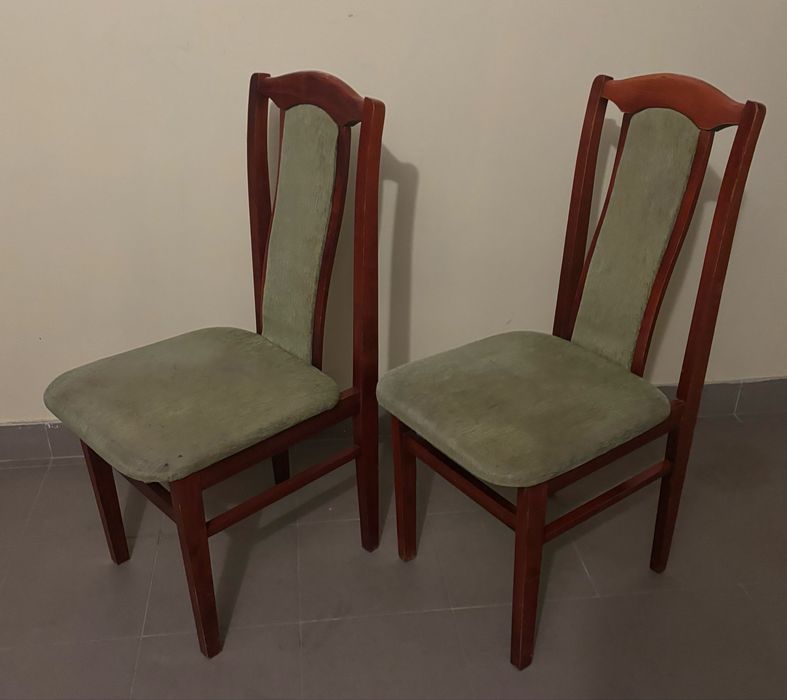 Krzesła do salonu jadalni drewniane tapicerowane