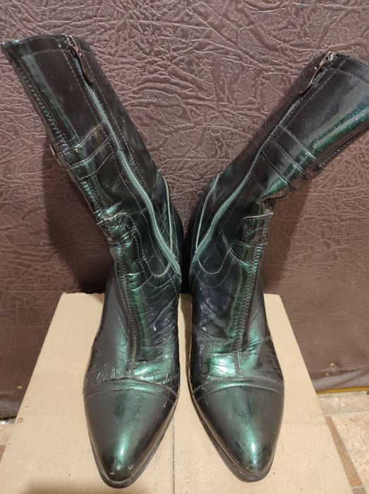 Жіночі зелені чобітки