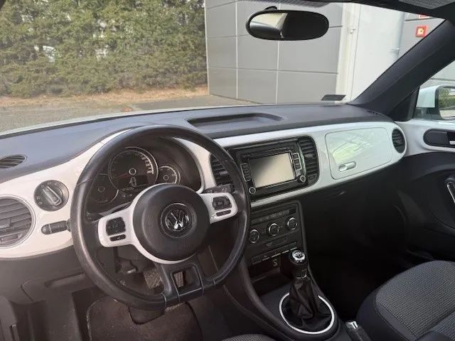 Volkswagen Beetle Pierwszy właściciel , bardzo zadbany , mały oryginalny przebieg