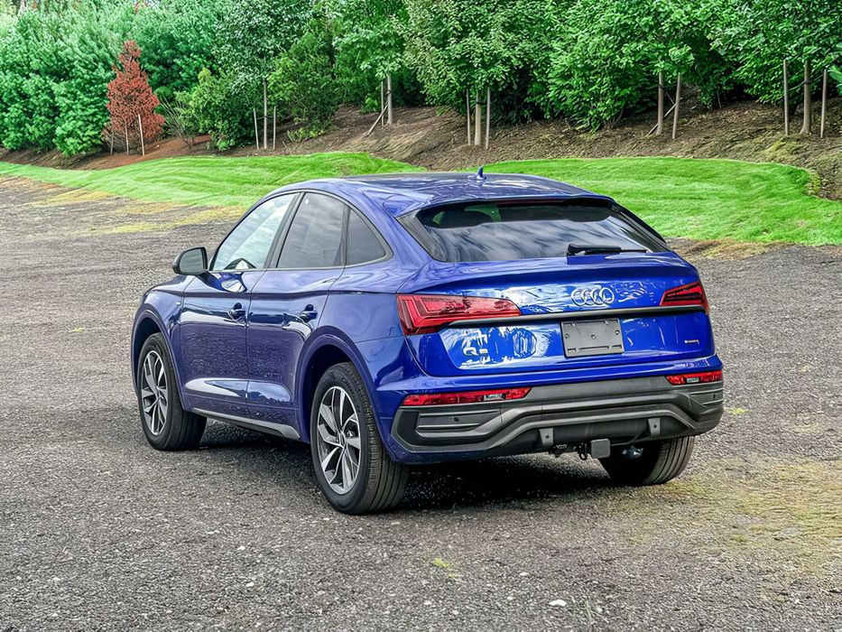 Audi Q5      2022