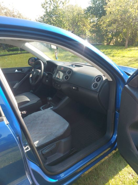 Volkswagen Tiguan. 2.0 бензин