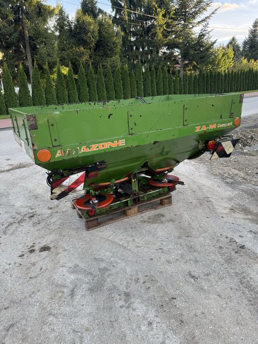 W ofercie Rozsiewacz amazone ZA M compact 1000 z nadstawką