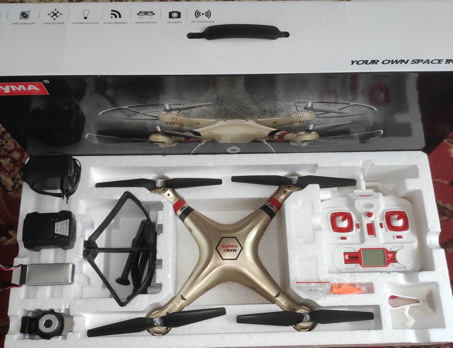 Dron Syma X8HW z kamerą