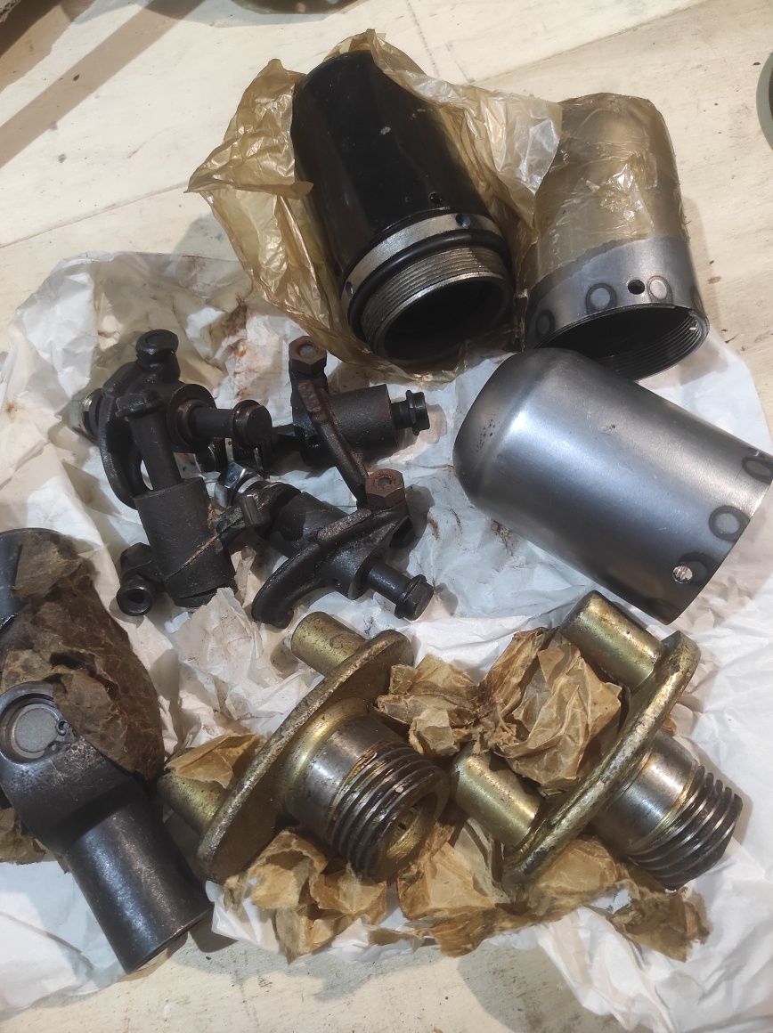 Zabierak dyfra części Dniepr Ural M72 K750 dyfer przekladnia krzyżak