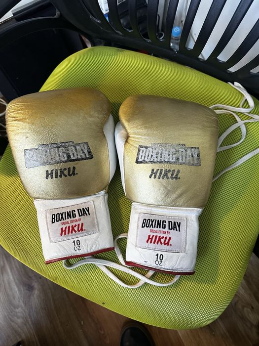 Боксерские перчатки кожа 10 унций