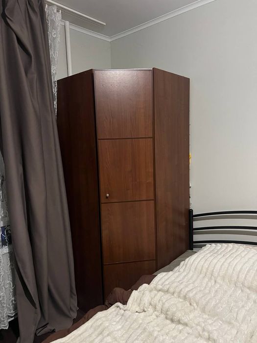 Продам шкаф угловой