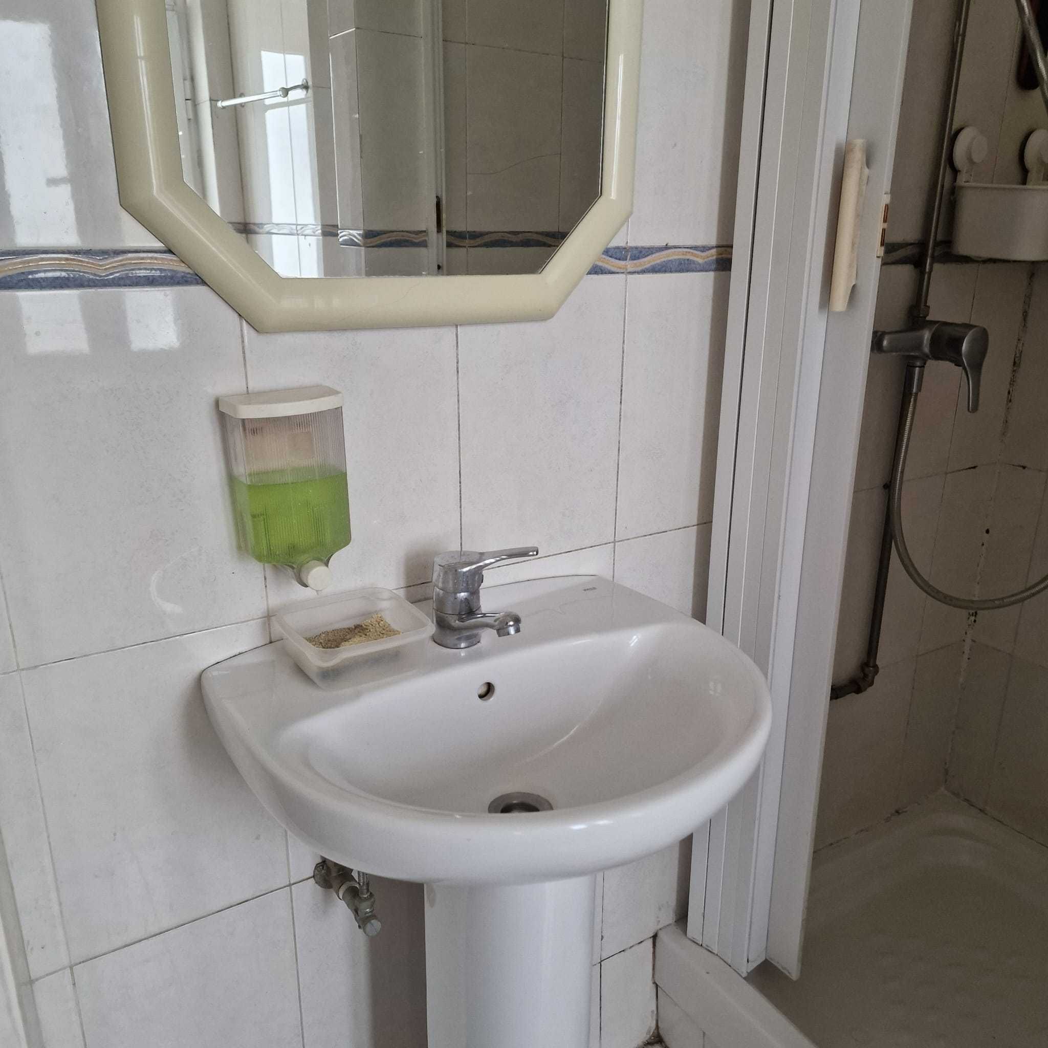 Quarto para duas pessoas com casa de banho privada Entre Campos