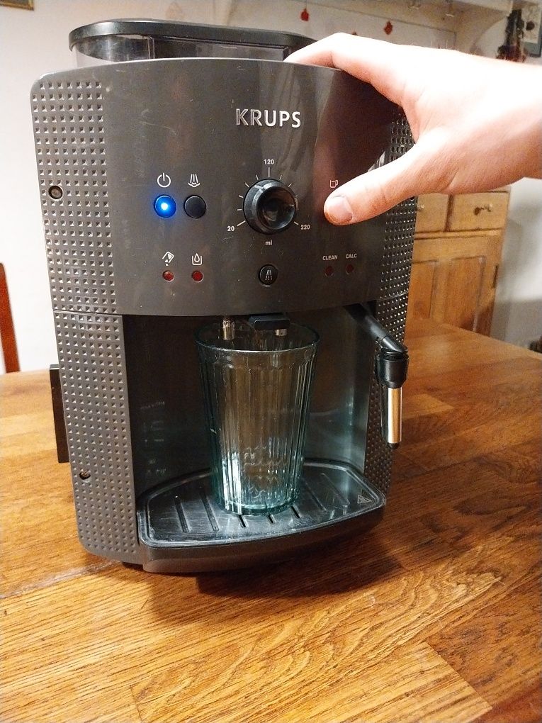 Automatyczny Ekspres Kawy Ciśnieniowej KRUPS EA81