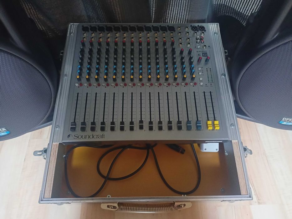 Zestaw nagłośnieniowy. Soundcraft Spirit + Opera Live 405