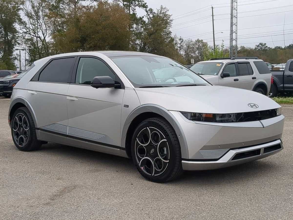 Hyundai Ioniq 5 2024 року
