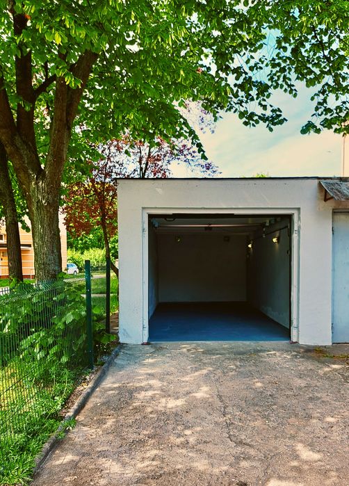 Garaż do wynajęcia Tysiąclecia 25, Przymorze, 16m²