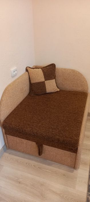 Дитячий диван у гарному стані САМОВИВІЗ