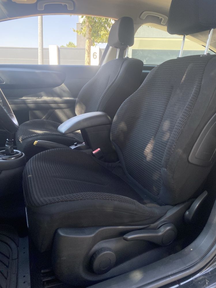 Citroen C4 1.6 HDI 110 CV