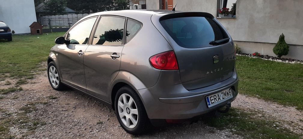 Sprzedam Zadbanego Seata Altea 1.9Tdi! Sprawna Klima! Tylko 240tyś!
