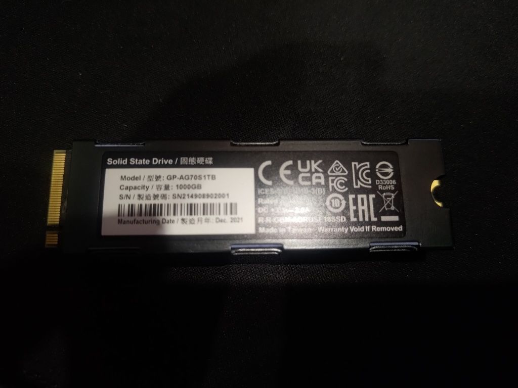 SSD Gigabyte 1TB M.2 PCIe Gen4 NVMe AORUS 7000s idealny do PS5, PC