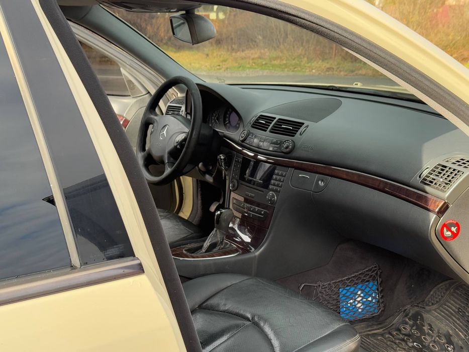 Свіжопригнаний mercedes w211 2.2 cdi автомат