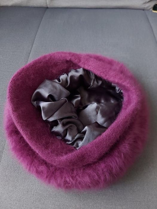 Czapka damska futerko kolor fioletowy