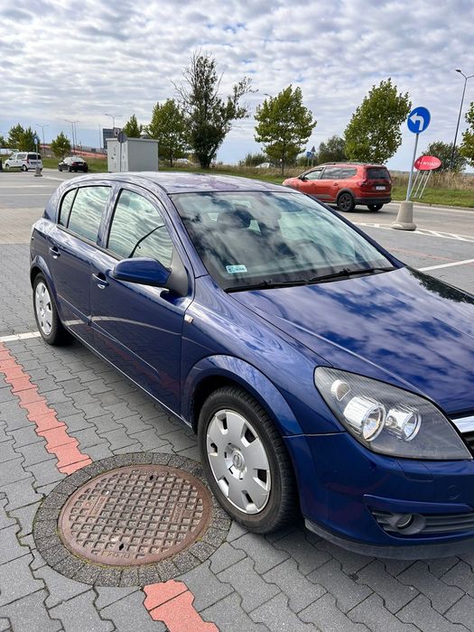 Opel Astra H 1.6 benzyna 2005 r.