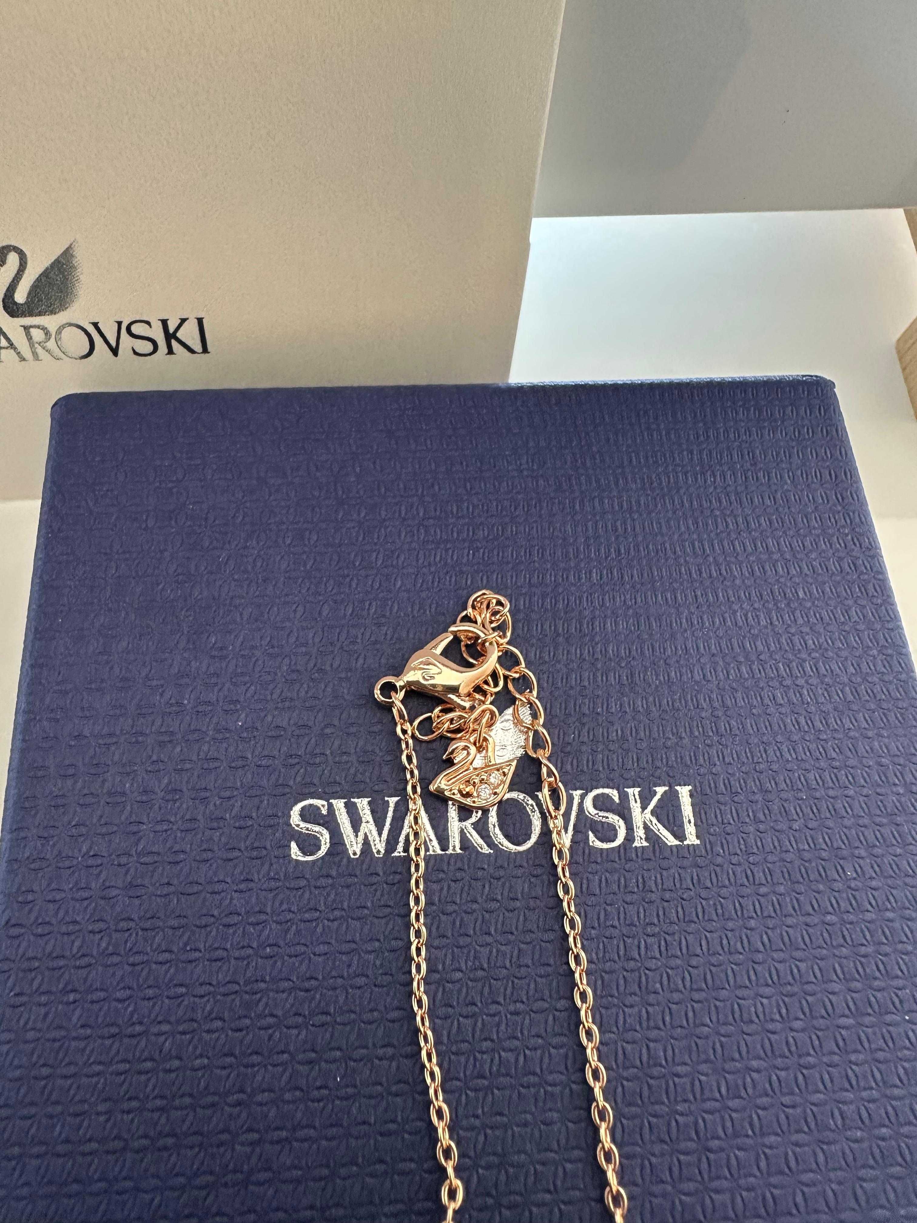 COLAR SWAROVSKI ROSE NOVO
