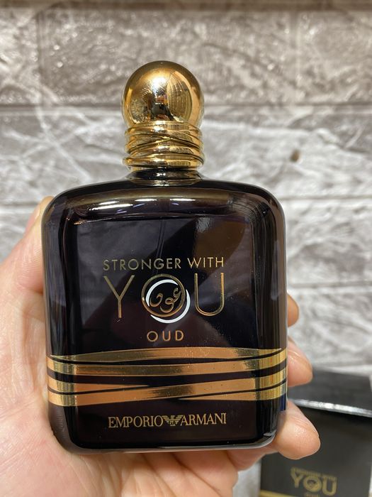 Emporio Armani Stronger With You Oud Giorgio Armani для чоловіків