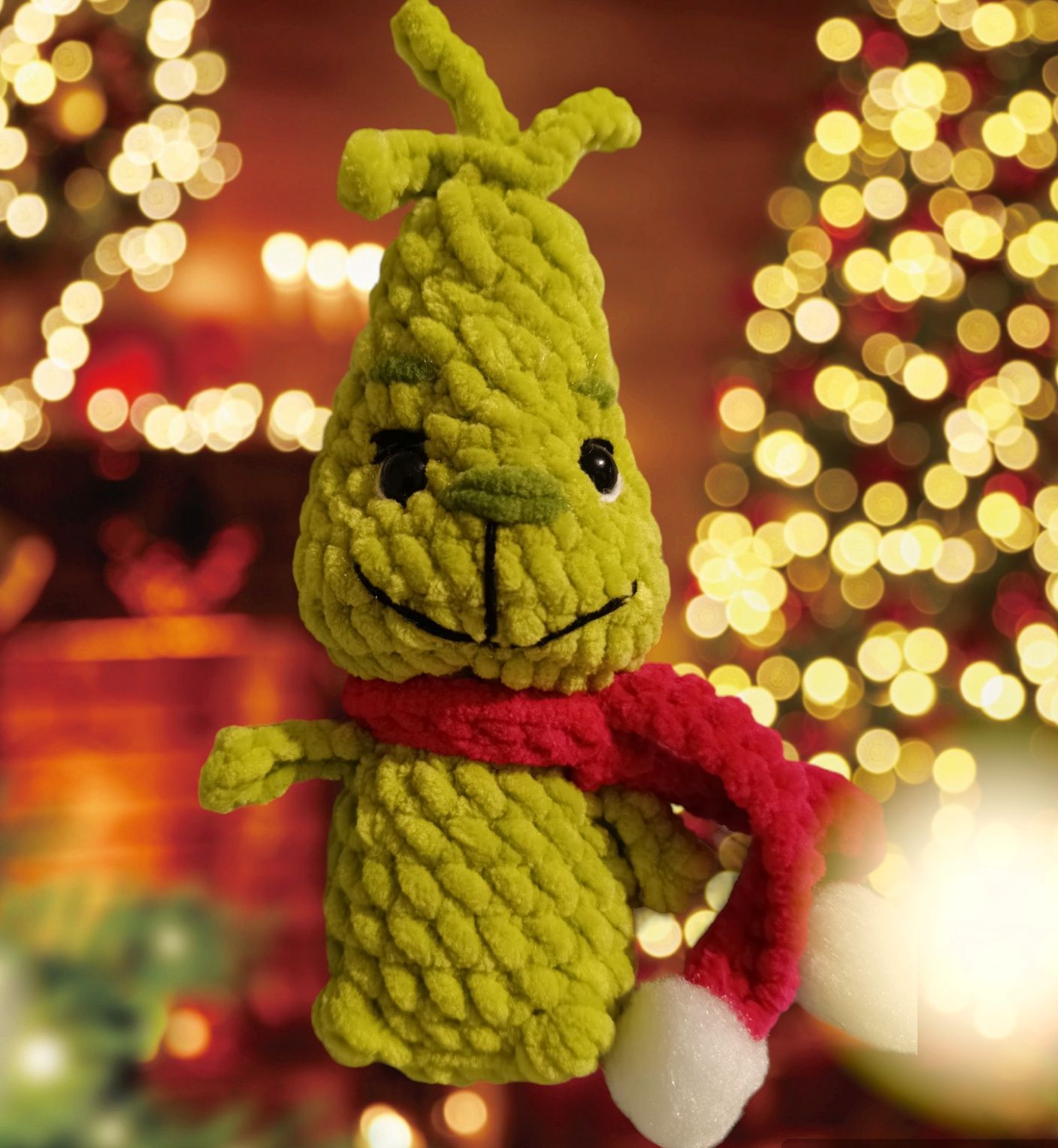 Grinch amigurumi zawieszka breloczek handmade na szydełku