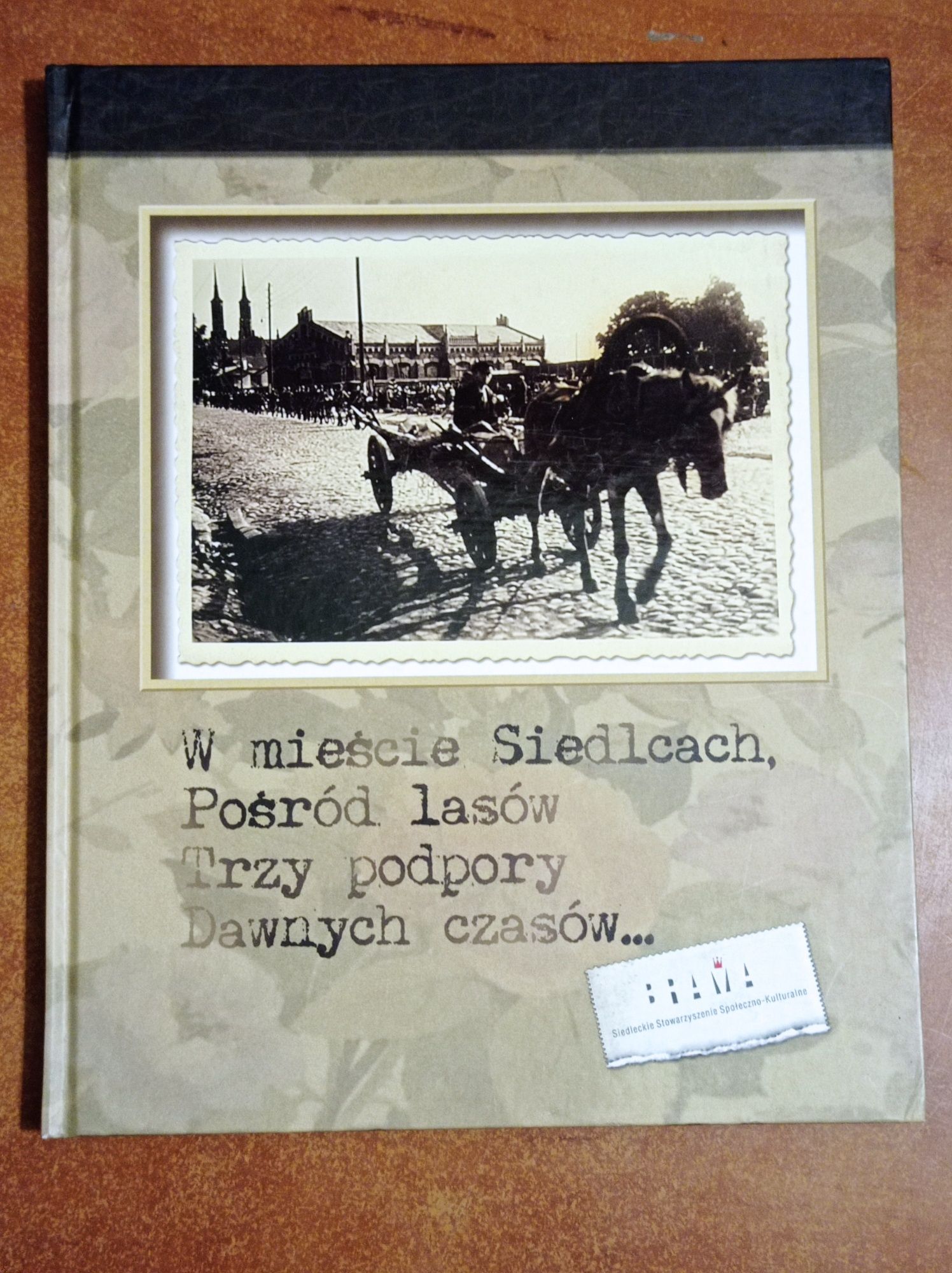 7 książek Encyklopedia Warszawy W mieście Siedlcach Szczęśliwice