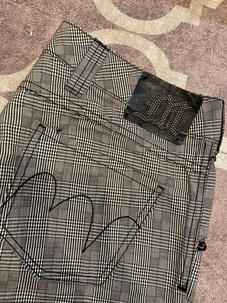 Spodenki rozm 28 marki MET Jeans