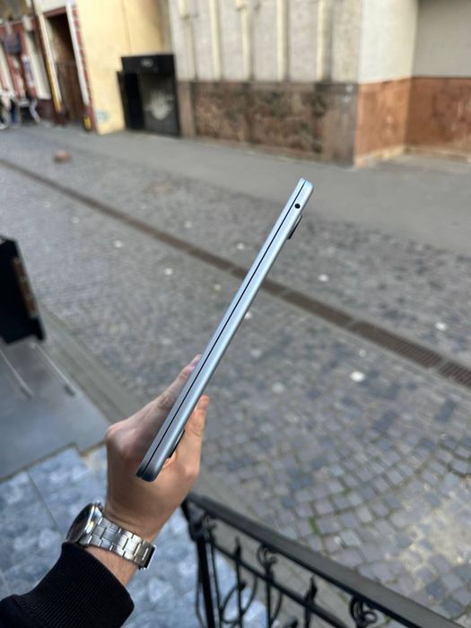 MacBook Air 13’ 2025 M4 16ram 256ssd 24 / 512гб Sky Blue NEW Open Box