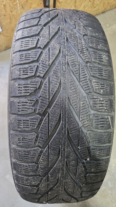 Продам Nokian Hakkapelita 265/60 R18 114R зима