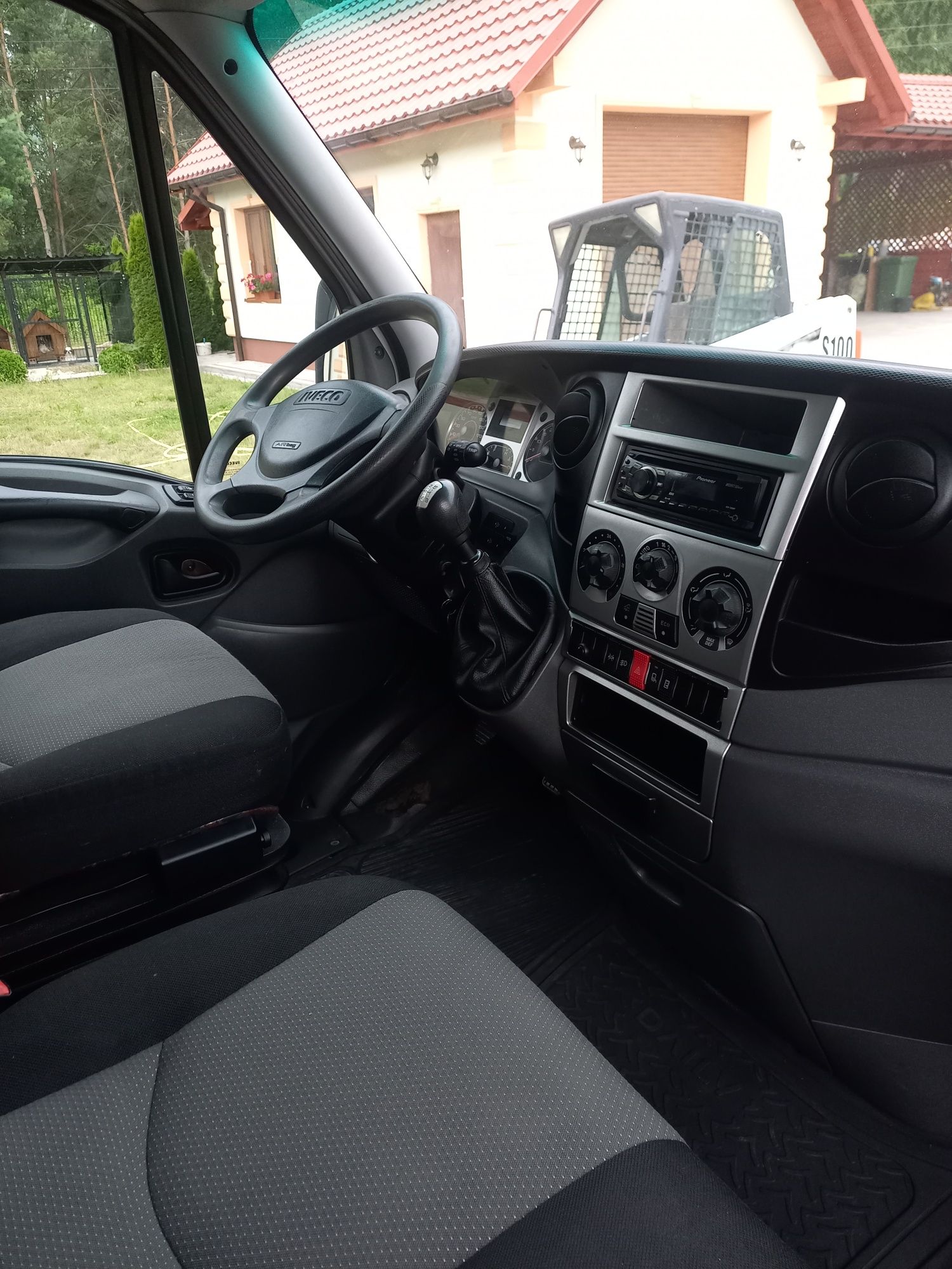 Iveco 50C15 3.0 180koni