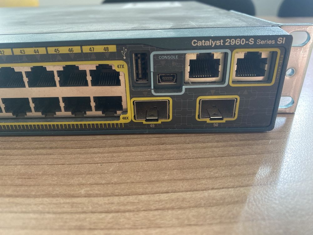 Cisco Catalyst 2960 WS-C2960S-48TS-S