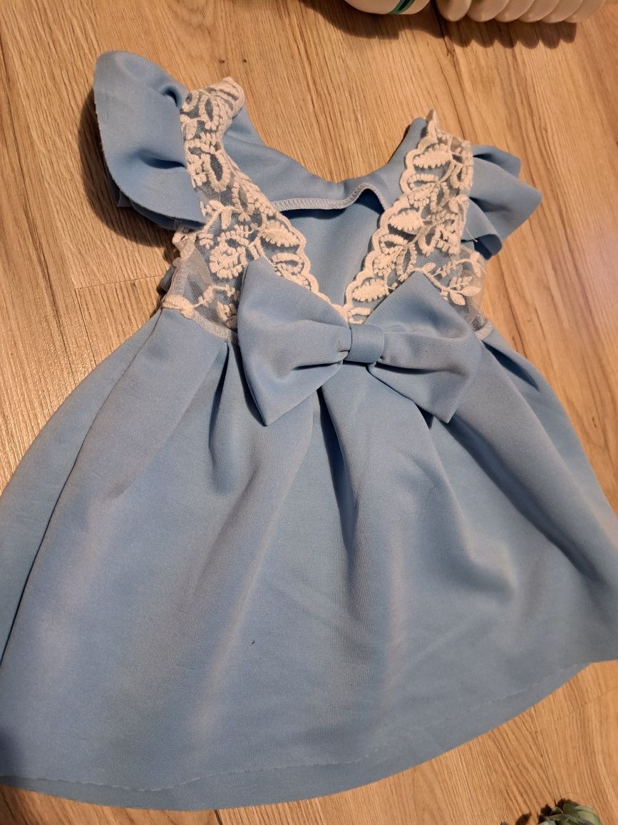 Sukienka sukieneczka 3-4 miesiace 62-68 niebieska