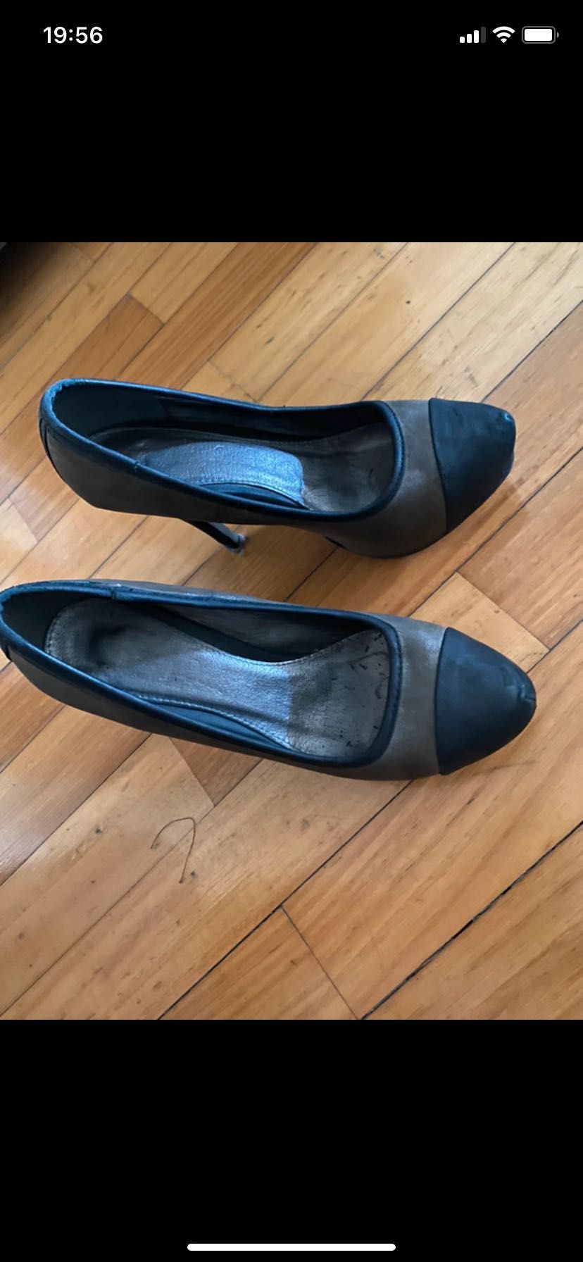 Sapatos de salto alto