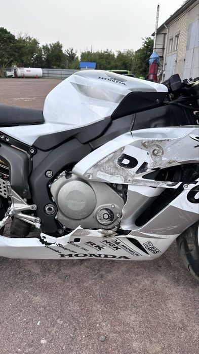 Honda cbr 1000rr присутній торг
