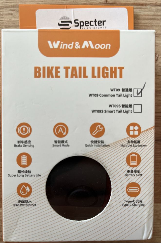 Knog lampka tylna model WT09