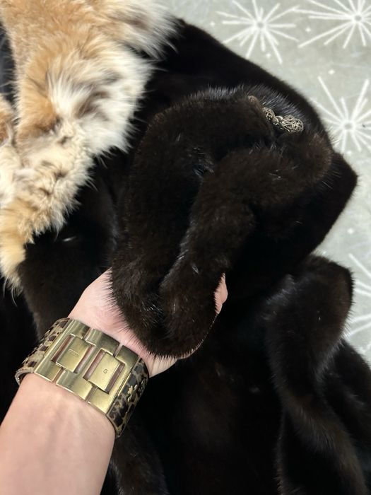 Шуба норкова комір рись