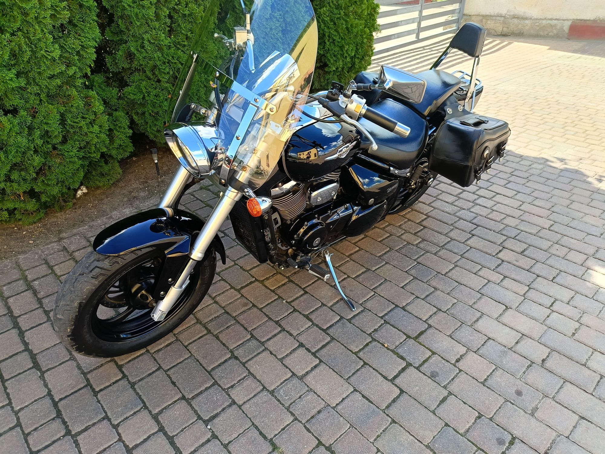 Suzuki Intruder VZ 800 tylko 7tys. km