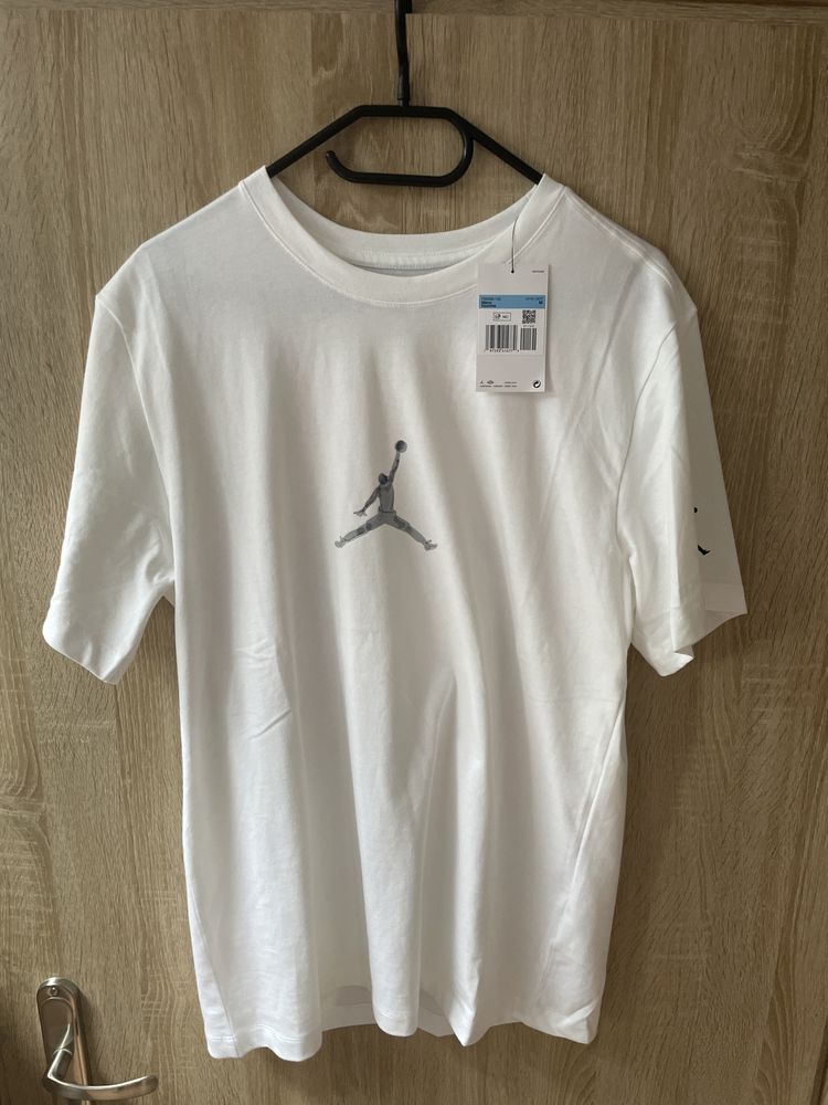 Biały t-shirt z nadrukiem Air Jordan