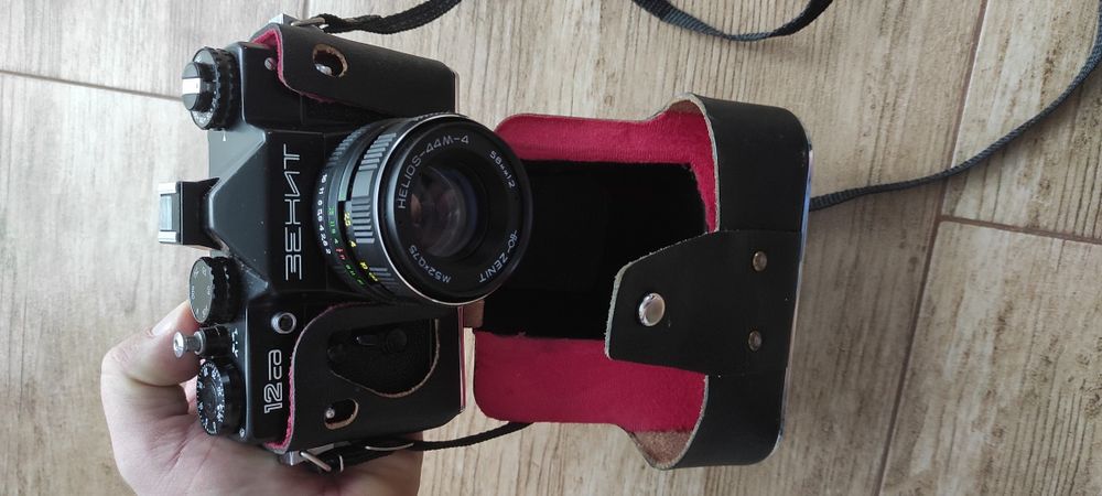 Aparat fotograficzny Zenit 12 CA obiektyw MC HELIOS-44M-4