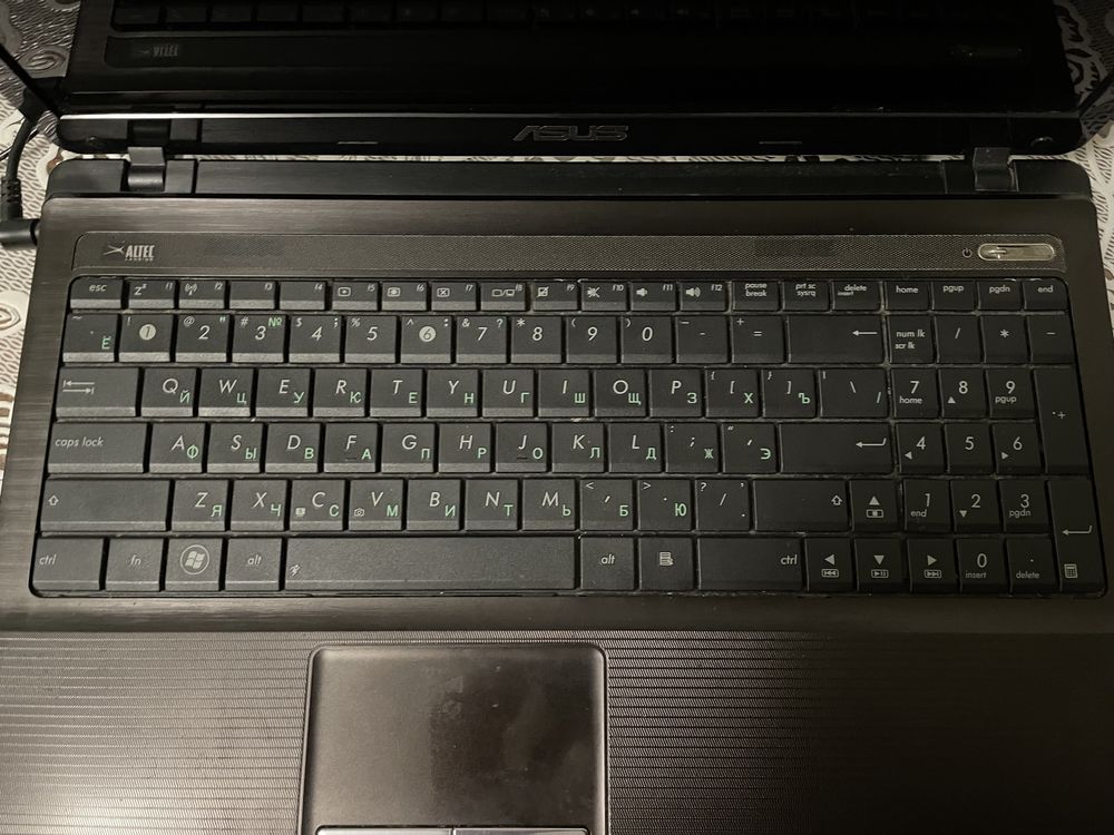 Ноутбук Asus K53U-SX152D