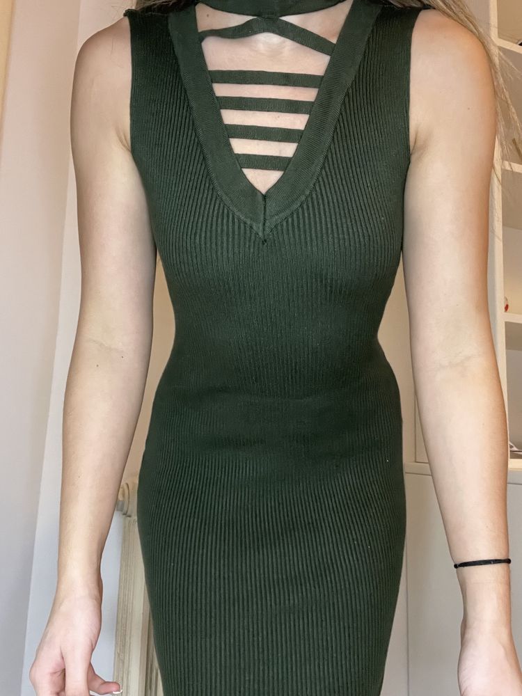 Vestido justo verde