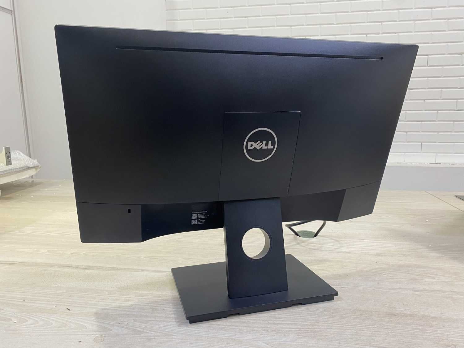 LED монітор 21.5" Dell E2216HV Full HD