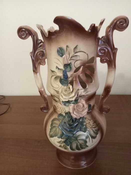 Ваза для квітів керамічна