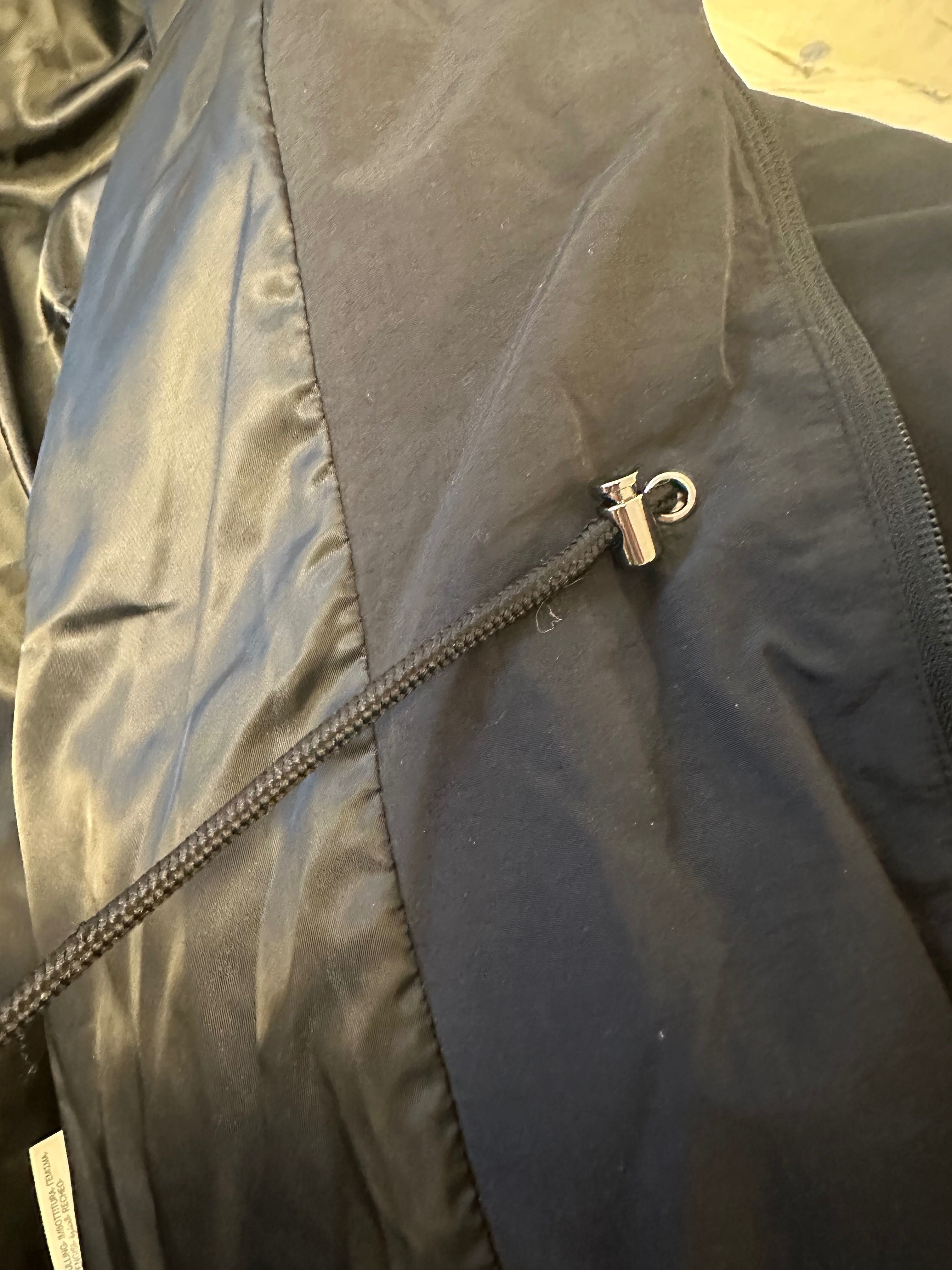 Puchowa kurtka Massimo Dutti bardzo ciepła