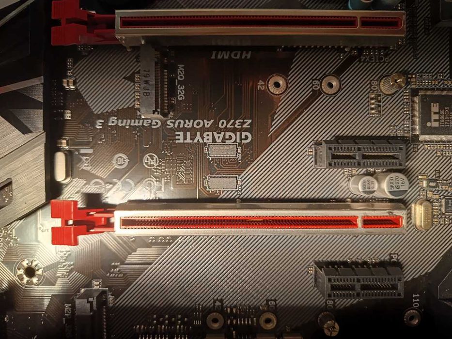 Zestaw komputerowy Gigabyte Z370 AORUS GAMING 3, i8700k, Be Quiet Dark