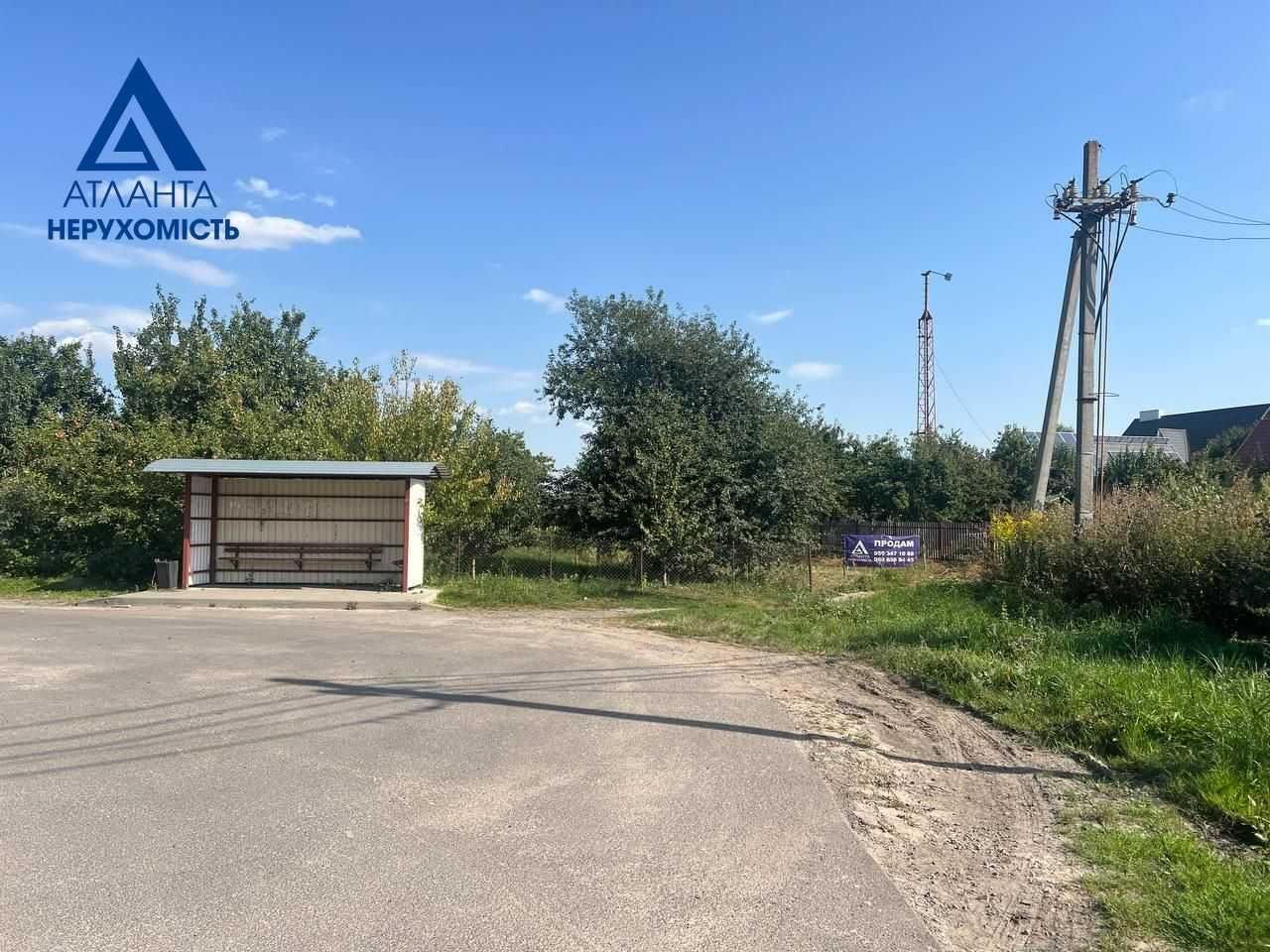 Продам земельну ділянку в центрі села Рованці біля Луцька!