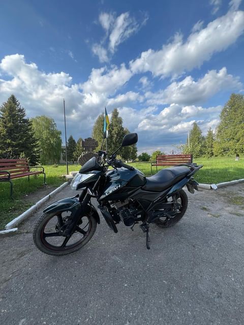 Продам мотоцикол LIFAN Ccr150